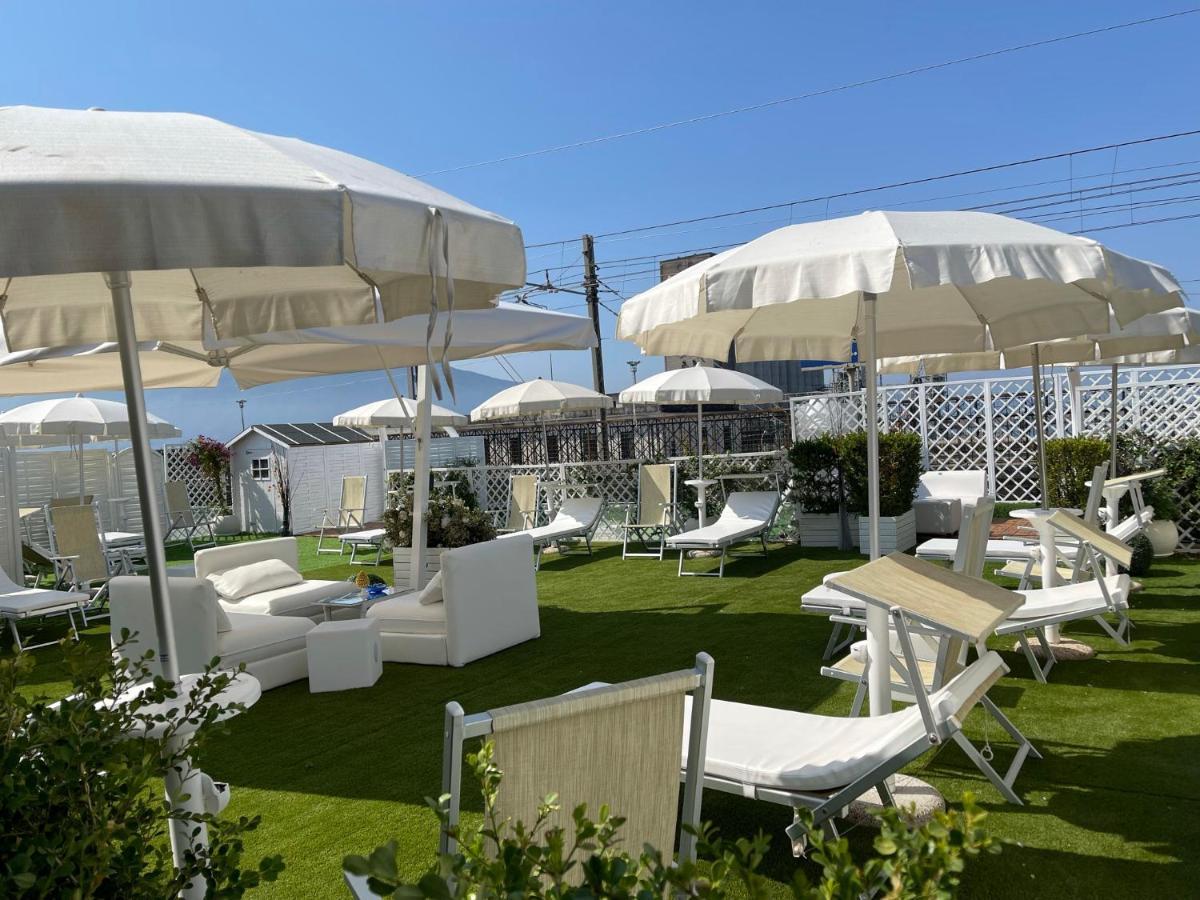 توري أنونزياتا Tribus Boutique Hotel المظهر الخارجي الصورة